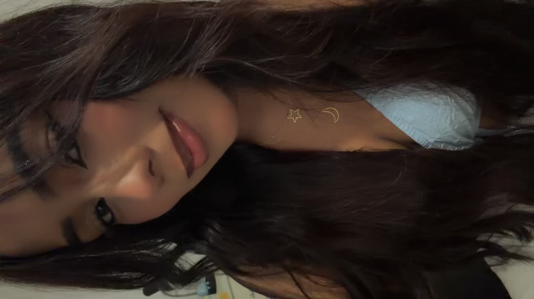 Angela Vallejo