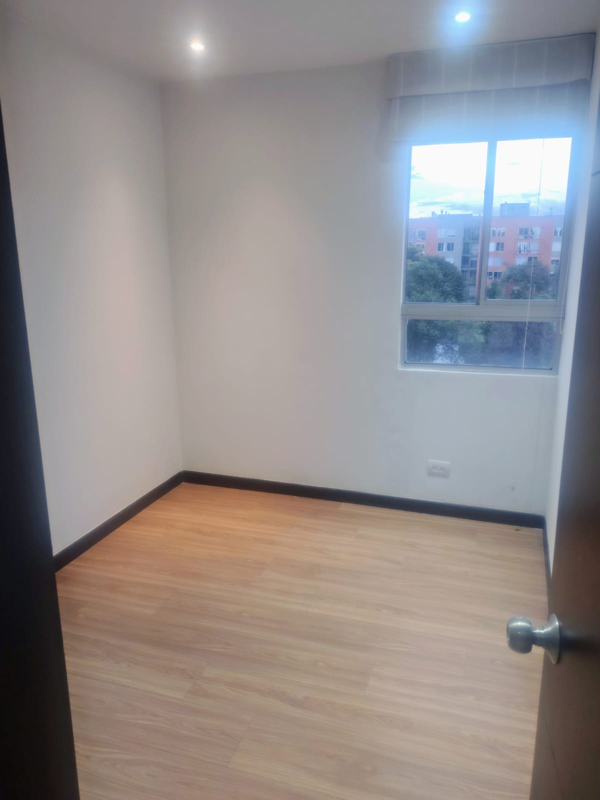 Arriendo apartamento Villa del Prado