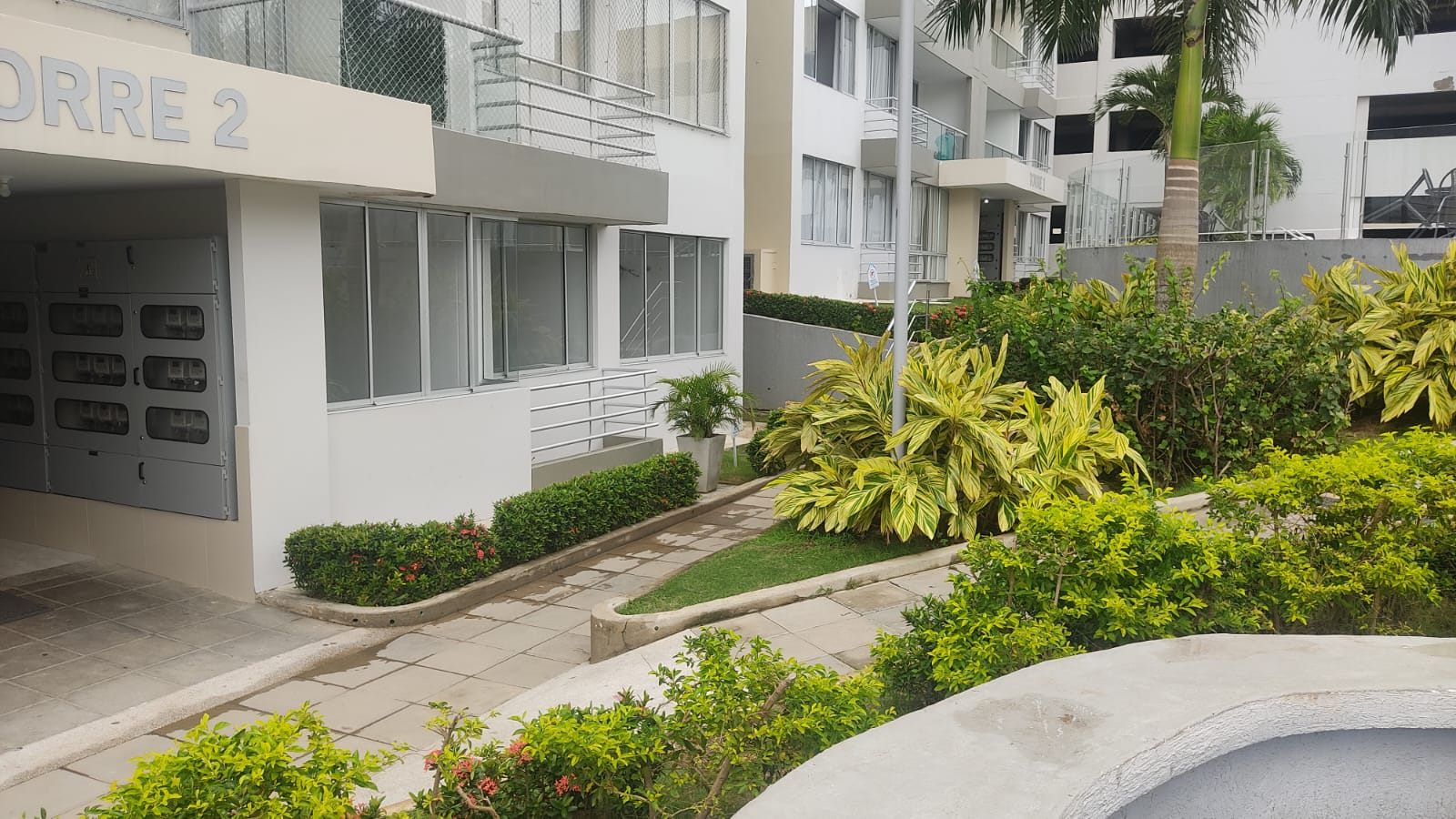 SE ARRIENDA APARTAMENTO UNA ALCOBA EN CRESPO