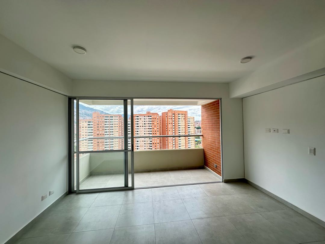 Apartamento Amplio para estrenar en Fabricato, Bello
