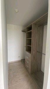 apartamento_para_alquiler_en_e_1739219091-2338_383.jpeg