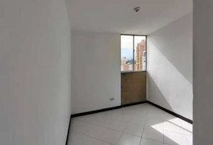 arriendo_apartamento_en_el_cen_1790613238-3422_7987.jpeg