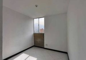 arriendo_apartamento_en_el_cen_1790613240-8529_5501.jpeg