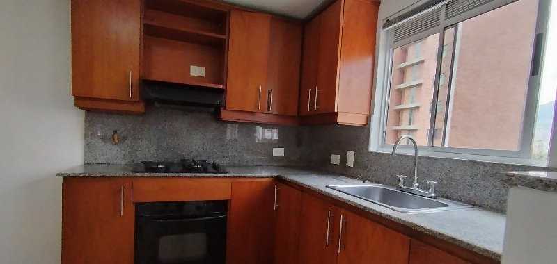 Arriendo apartamento en laureles