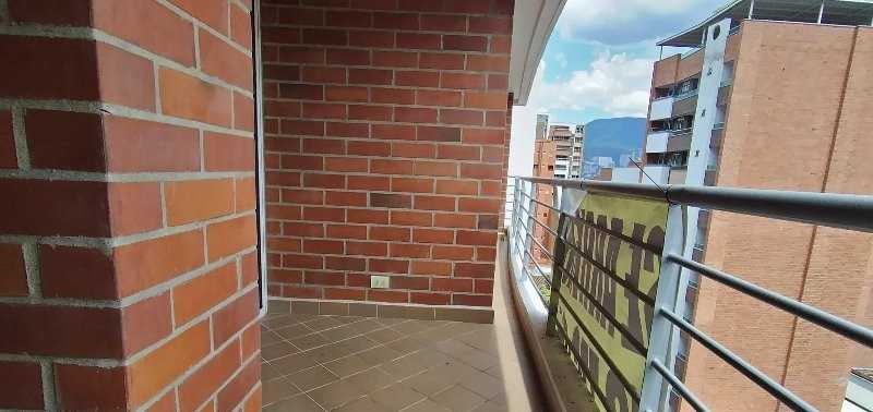Arriendo apartamento en laureles