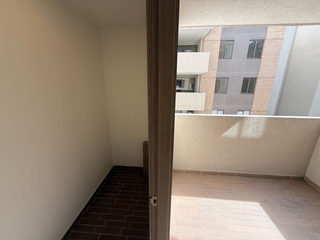 Arriendo apartamento para estrenar 77 m2 en.Cajica piso 6