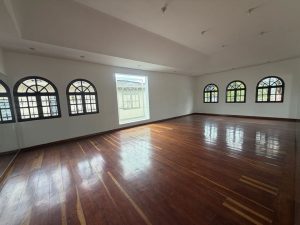 arriendo_casa_comercial_en_la_1788638097-8468_9473.jpeg