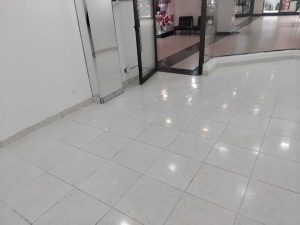 arriendo_local_comercial_centr_1790623286-931_9982.jpeg