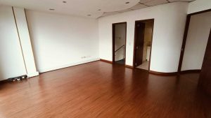 bodega_tobern_1789657732-9426_1457.jpeg