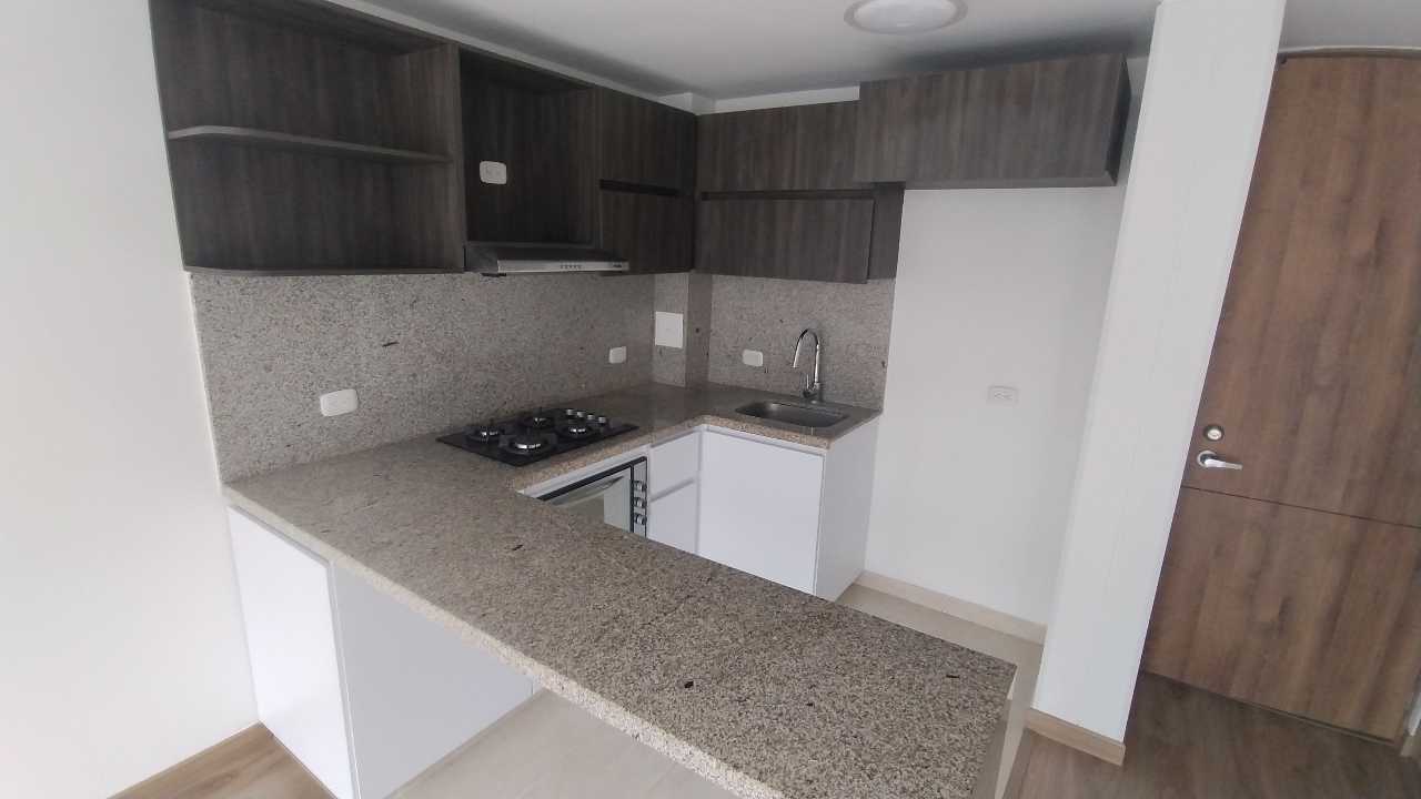 Cajicá, El Molino, 57 M7, piso 6, Encortinado