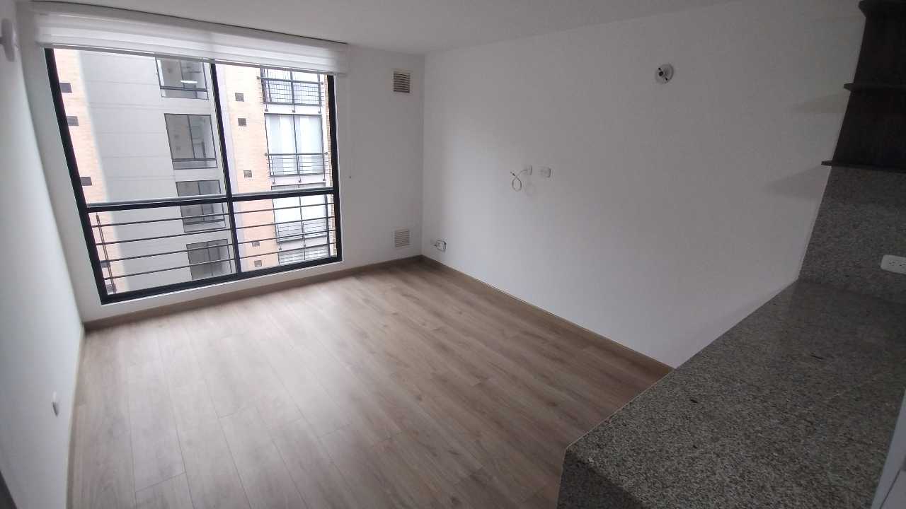 Cajicá, El Molino, 57 M7, piso 6, Encortinado