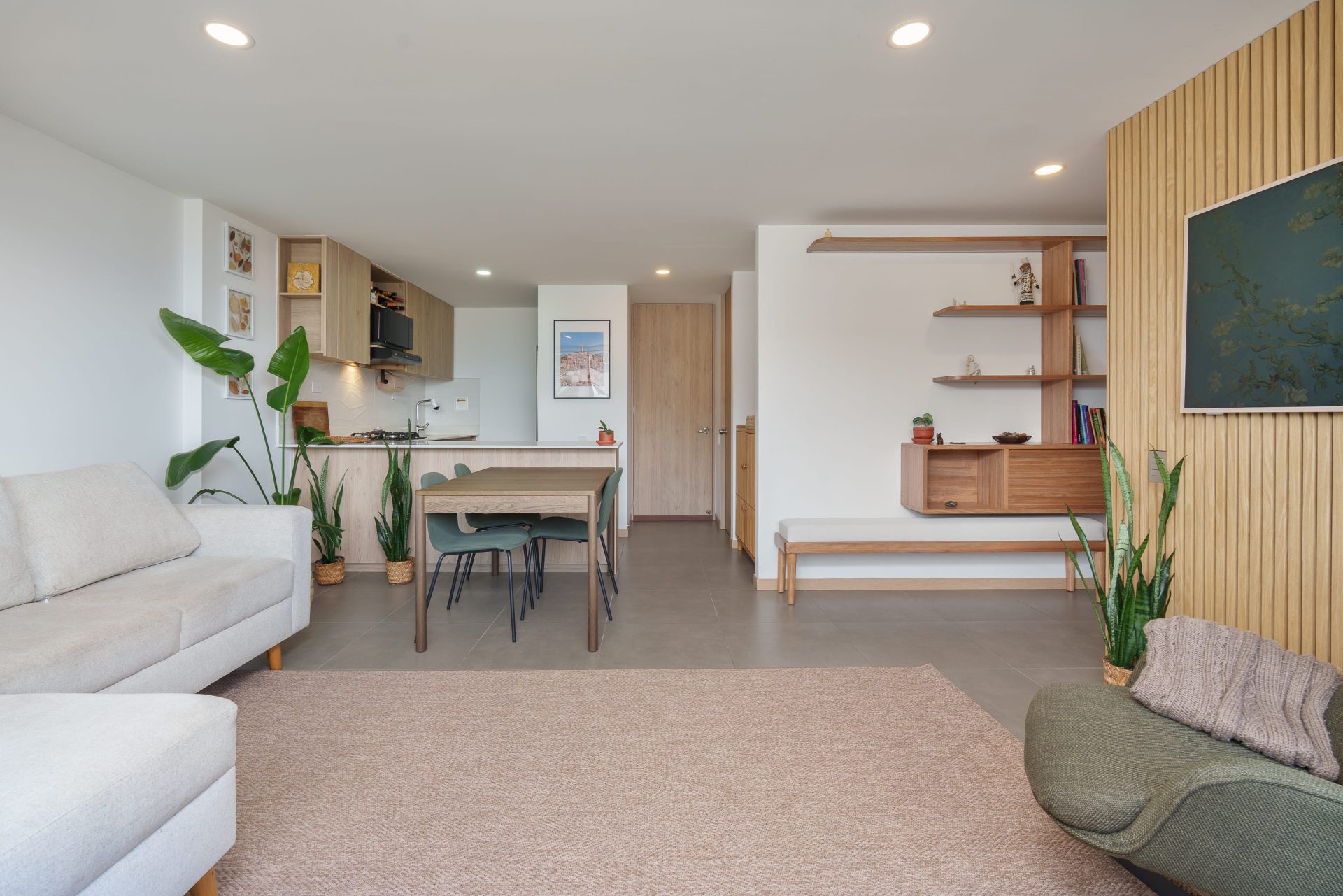Apartamento Dúplex en Laureles con Terraza Privada y Jacuzzi