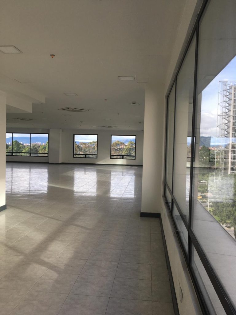 Oficina en Arriendo