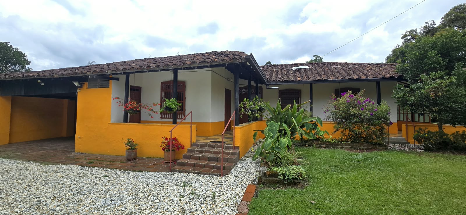 Moderno apartaestudio en arriendo en El Poblado