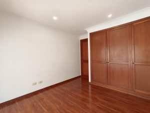 Apto Chicó Reservado: 87m2, 2 cuartos, 2 baños y 2 parqueaderos