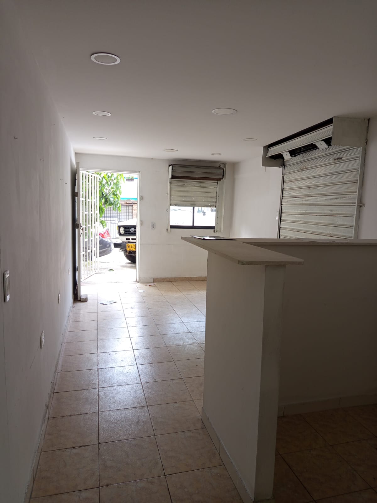 APARTAESTUDIO AMOBLADO EN ARRIENDO PRADO