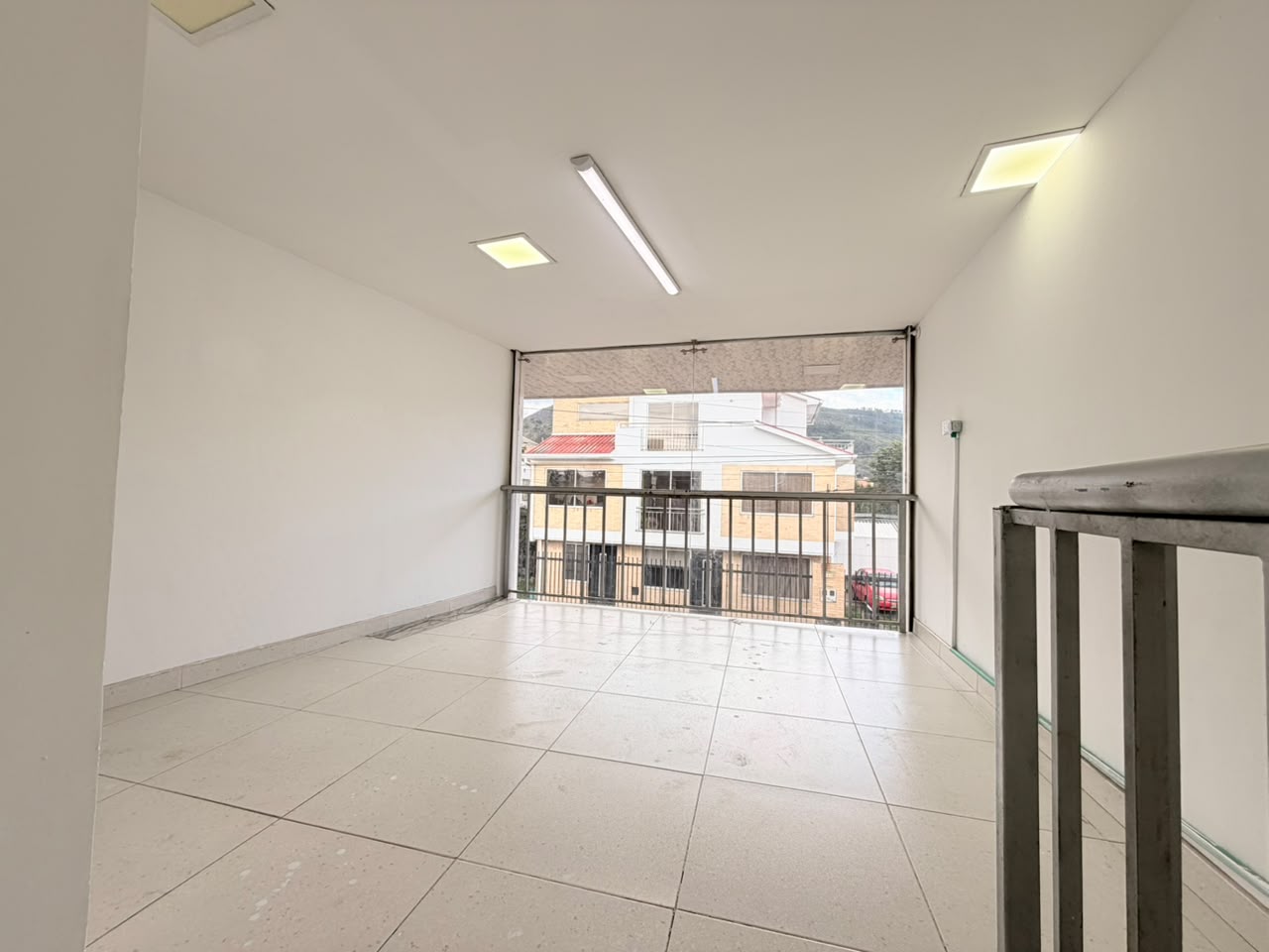 Arriendo Local en Cota $1.200.000