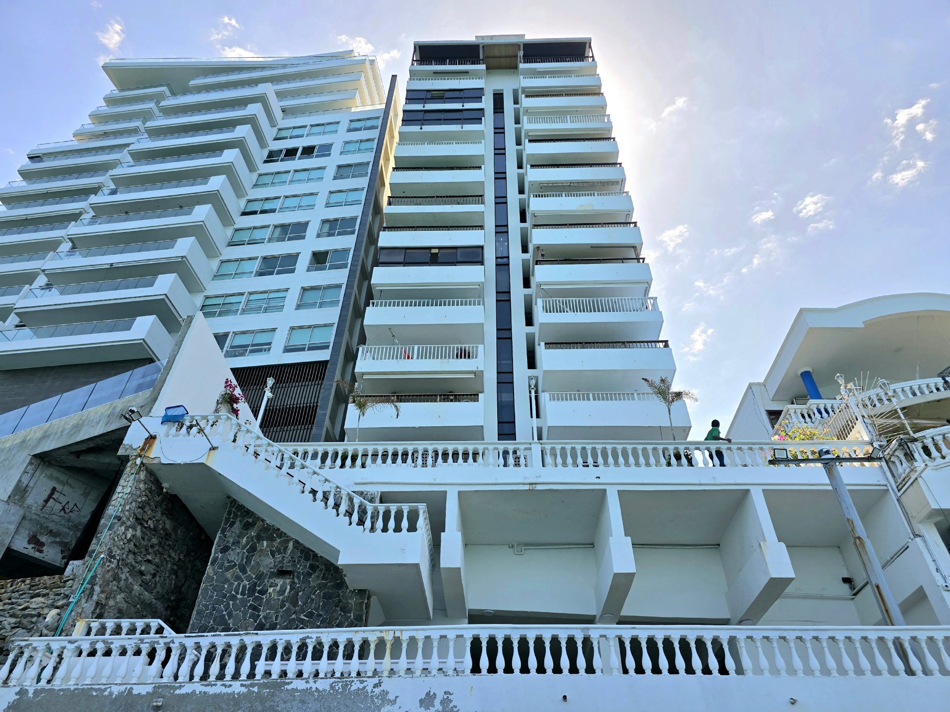 Hermoso Apartamento en Arriendo Amoblado Vista al Mar – Murujuy