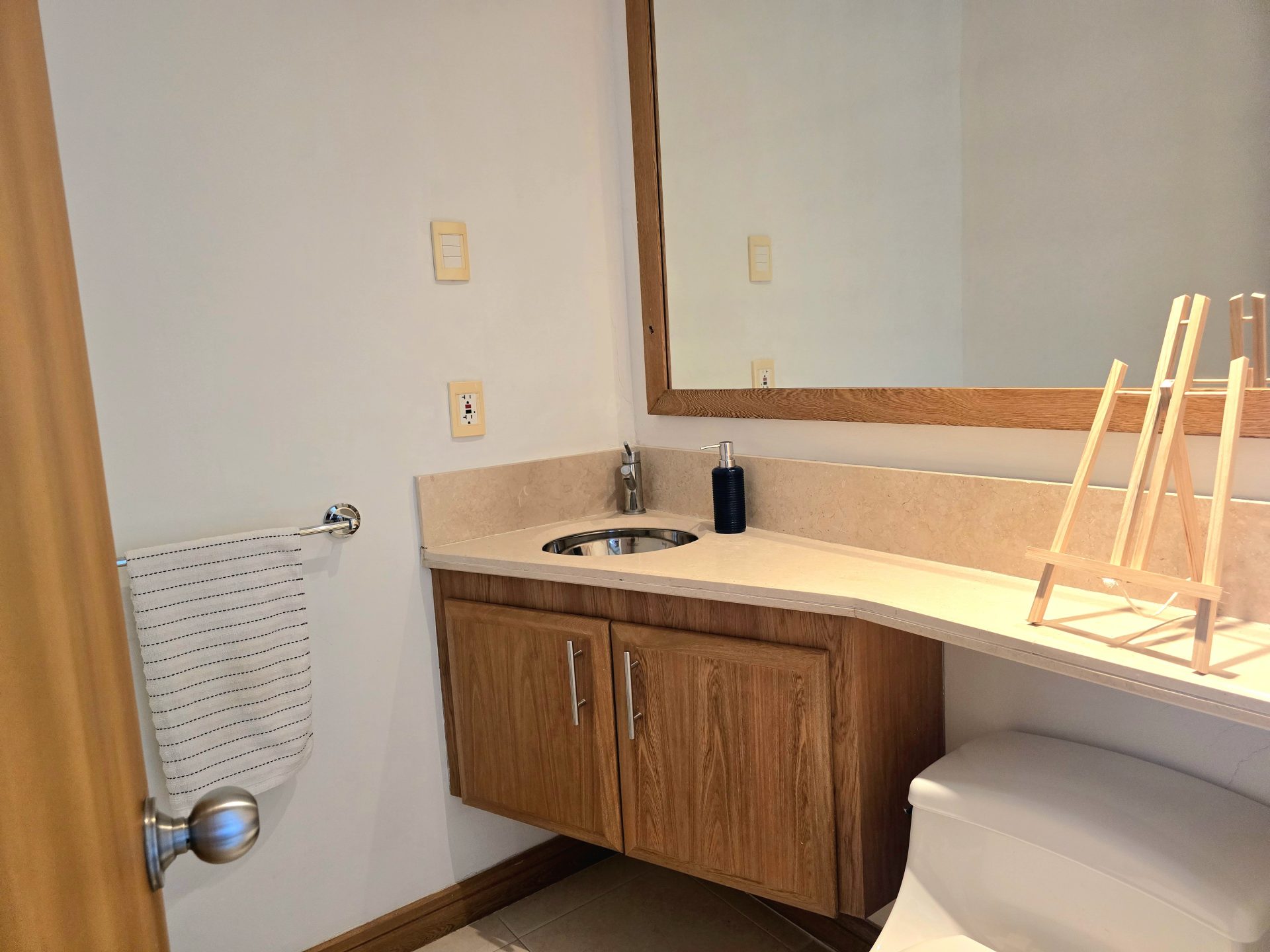 Vivir en un Resort arriendo apartamento irotama