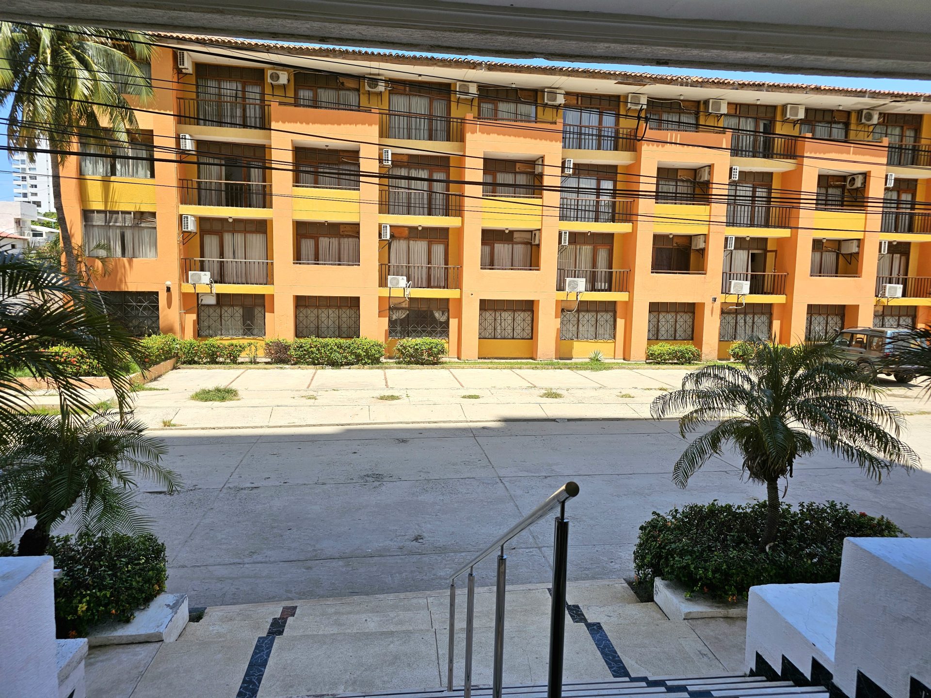 Arriendo Apartamento Amoblado – Rodadero Sur