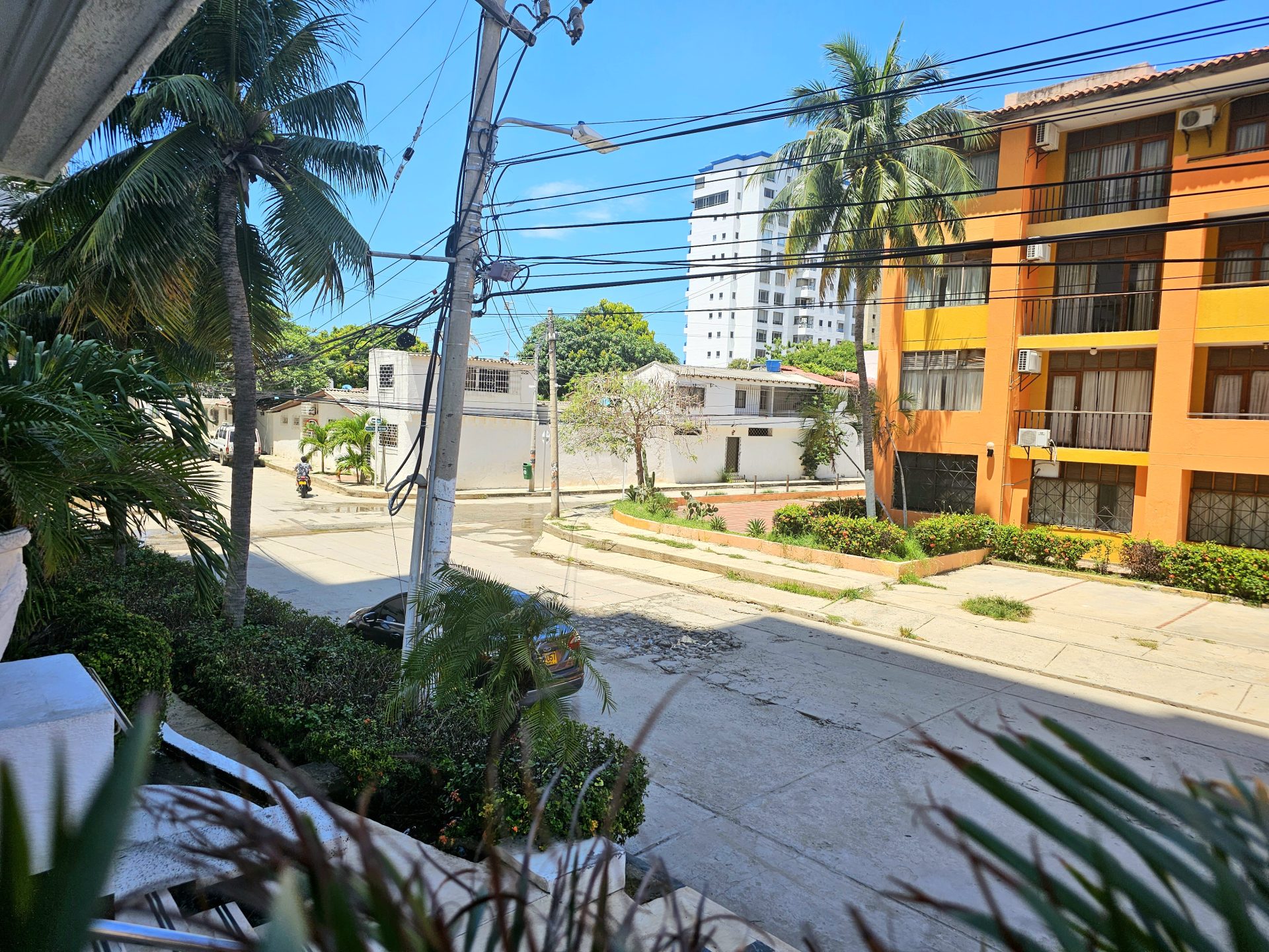 Arriendo Apartamento Amoblado – Rodadero Sur