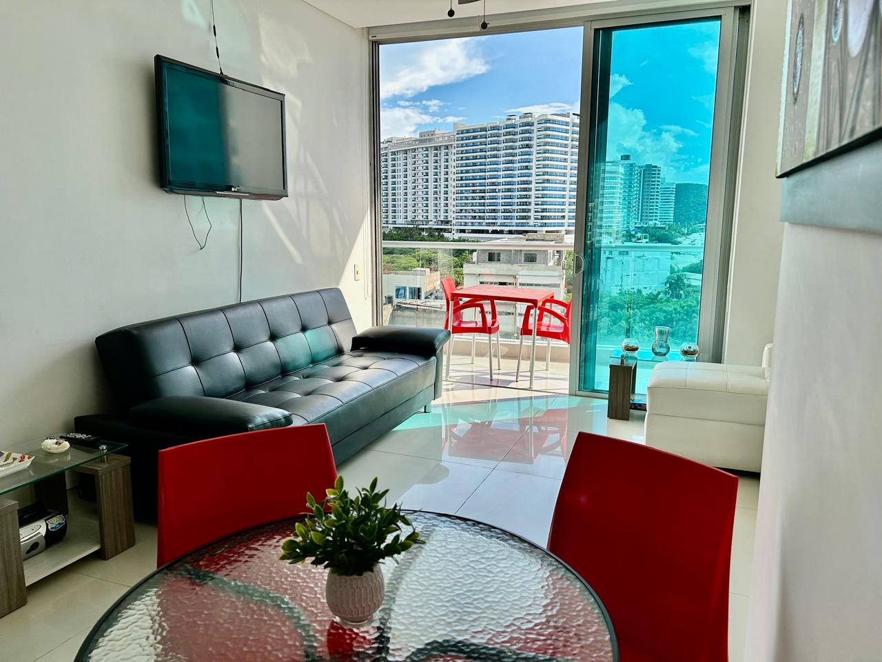 Arriendo Apartamento- Primera Línea de Playa- Rodadero sur