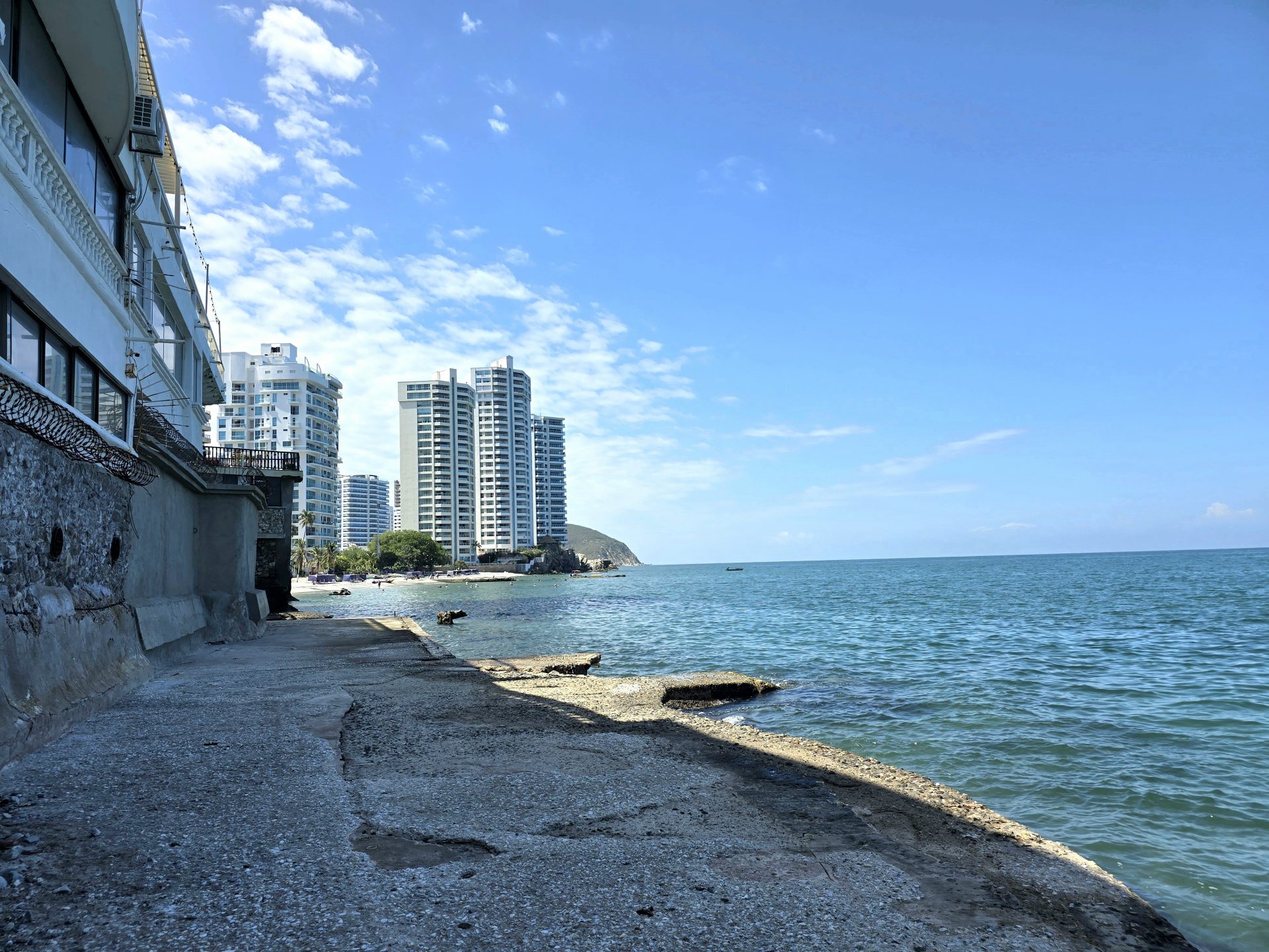 Hermoso Apartamento en Arriendo Amoblado Vista al Mar – Murujuy