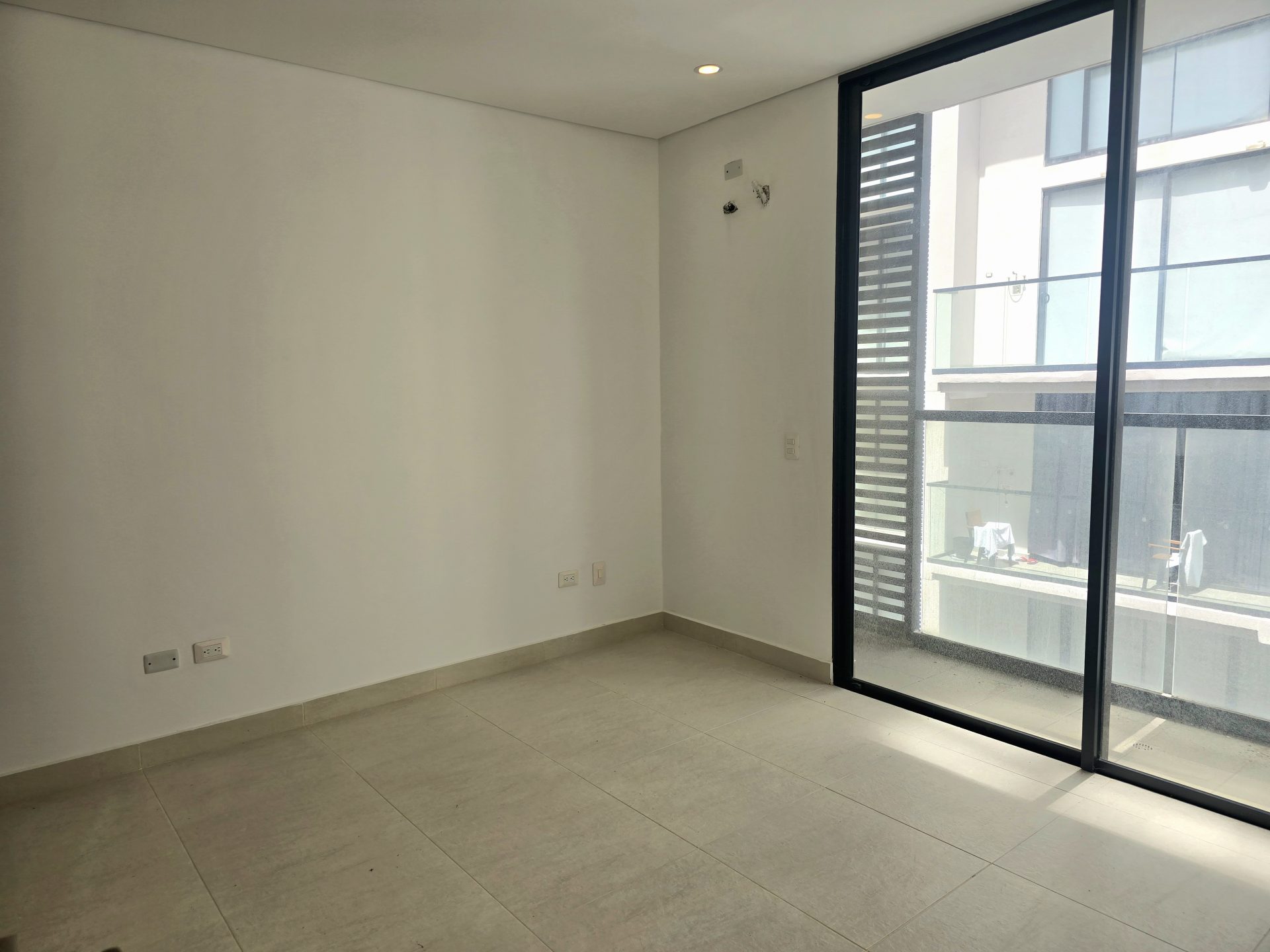 Apartamento en arriendo 1 Alcoba – Pozos Colorados