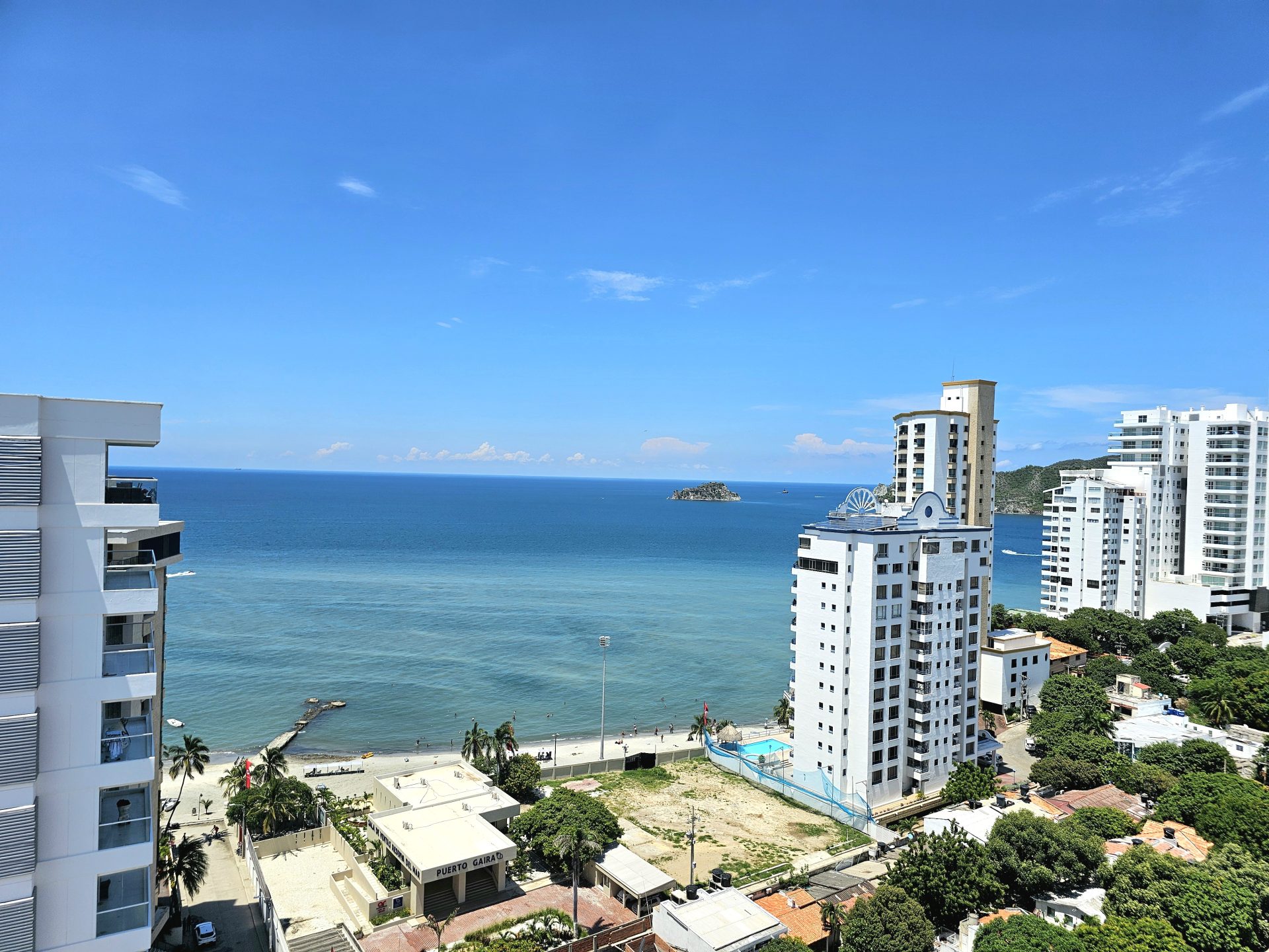 Arriendo Apartamento Amoblado – Rodadero Sur