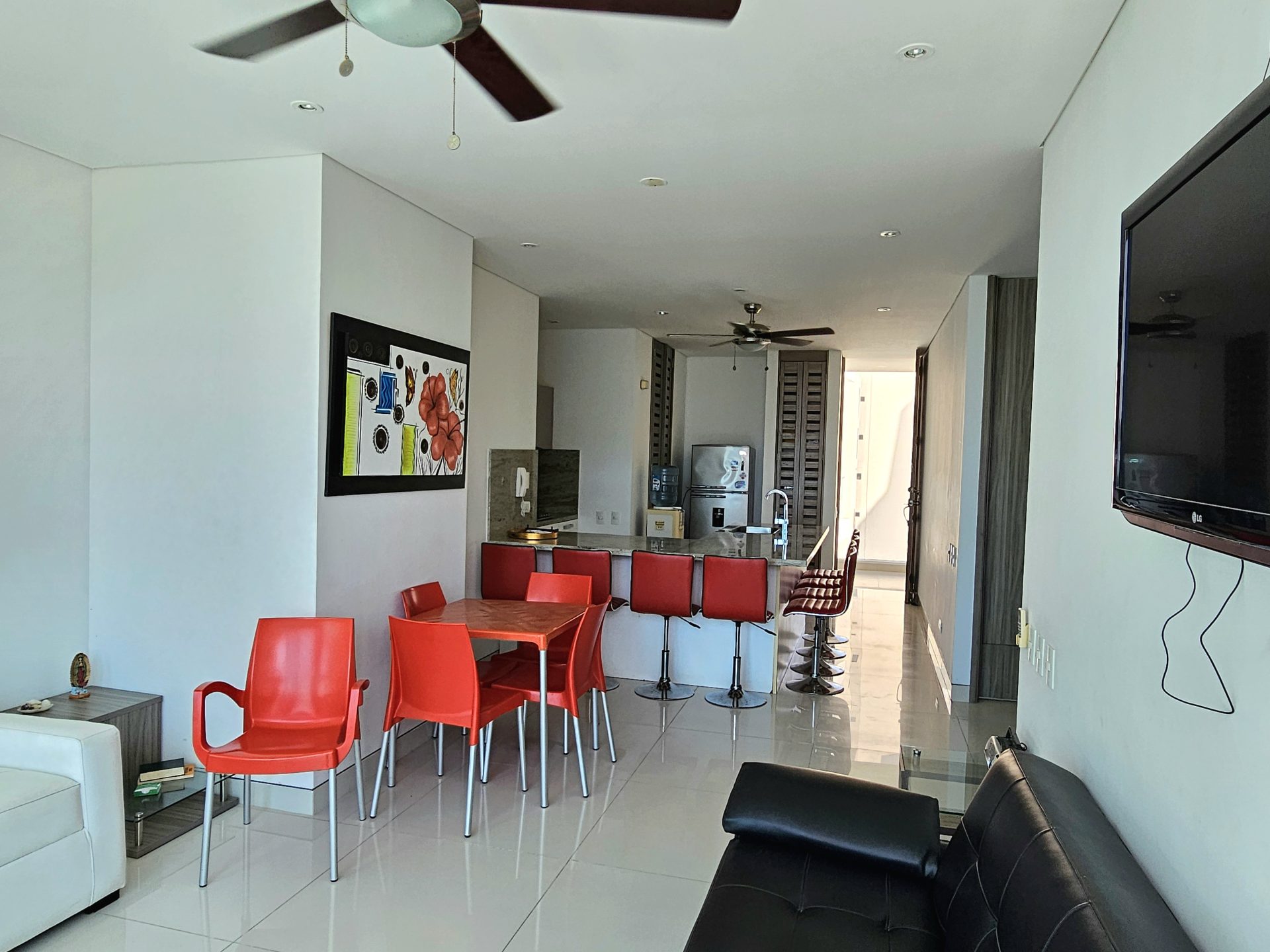 Arriendo Apartamento- Primera Línea de Playa- Rodadero sur