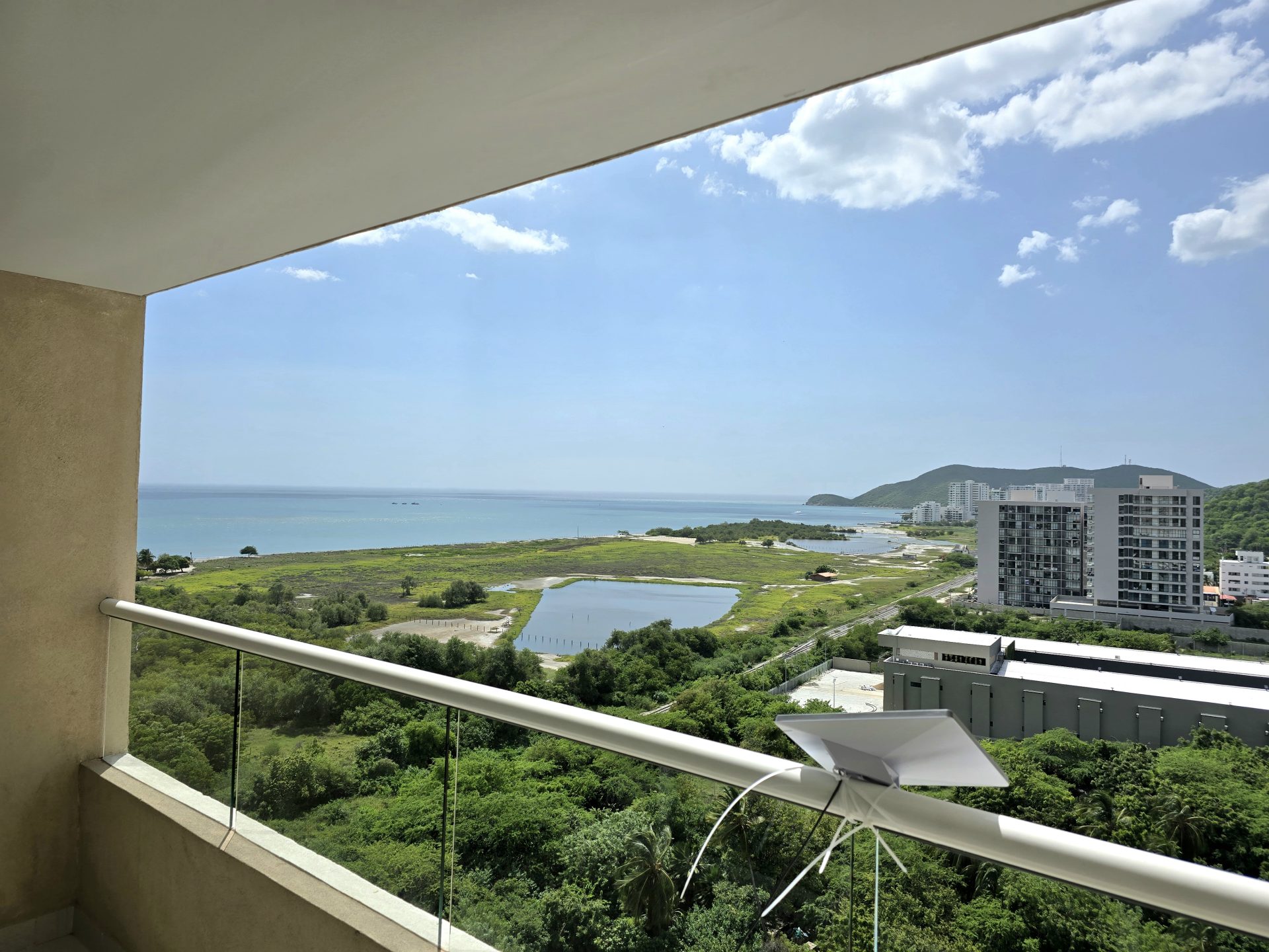 Arriendo Apartamento Sin Muebles 2 Alcobas – Vista al Mar