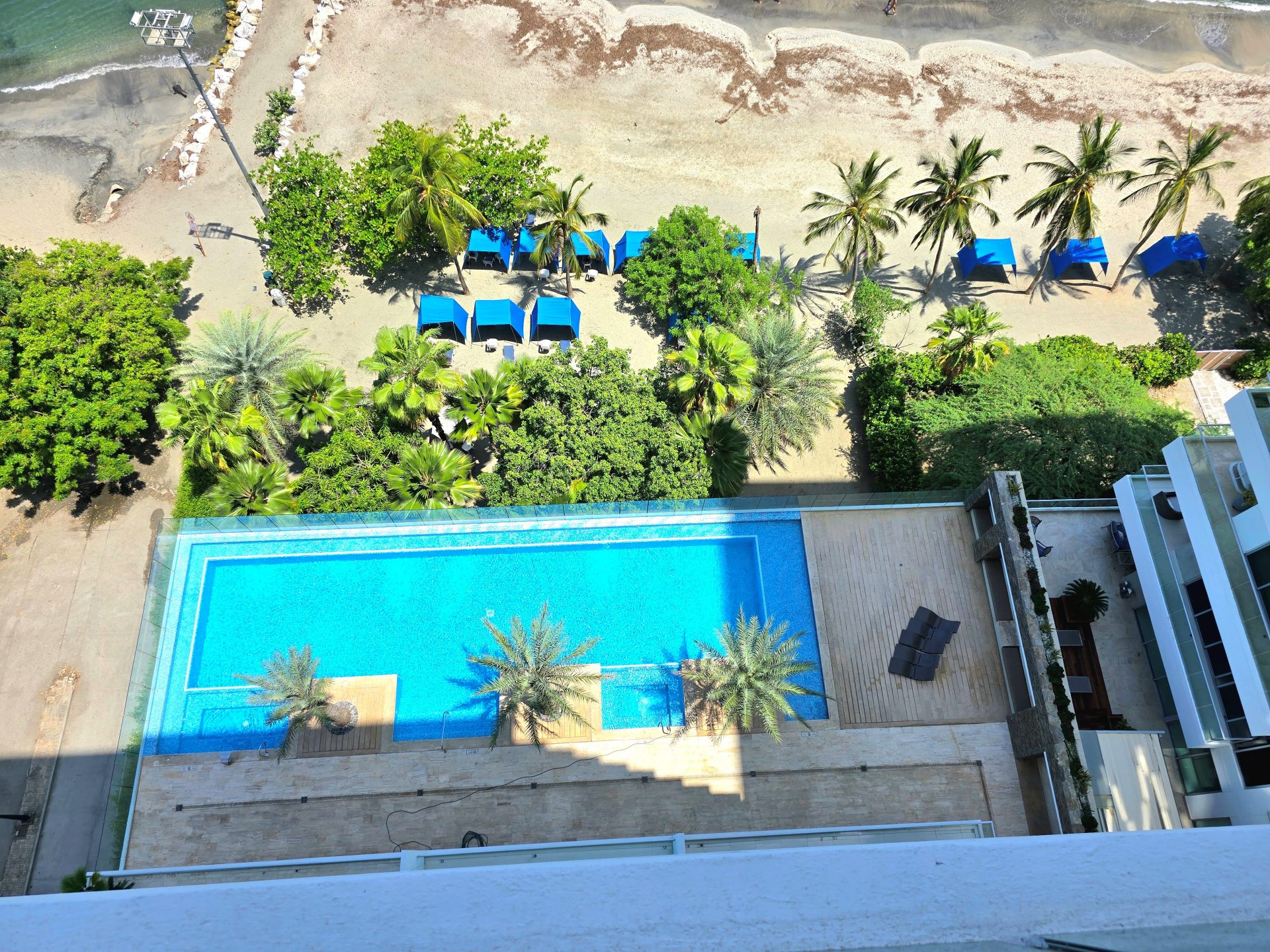 Hermoso Apartamento en Arriendo Amoblado- Frente al mar