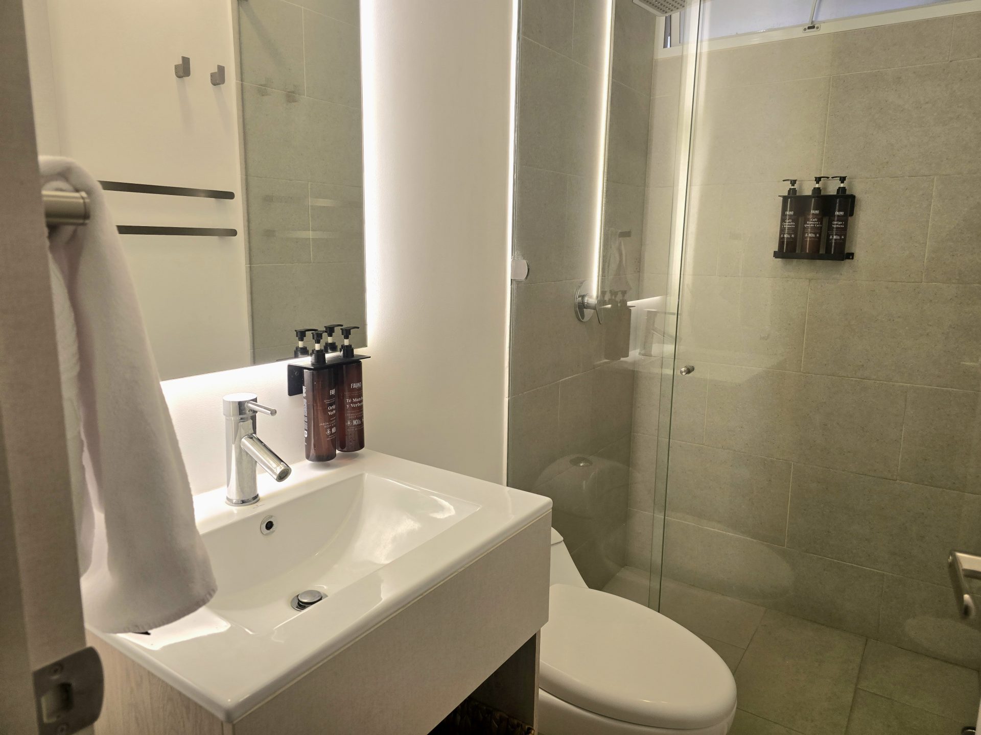 Arriendo Apartamento 2 Alcobas Amoblado – Aluna Beach
