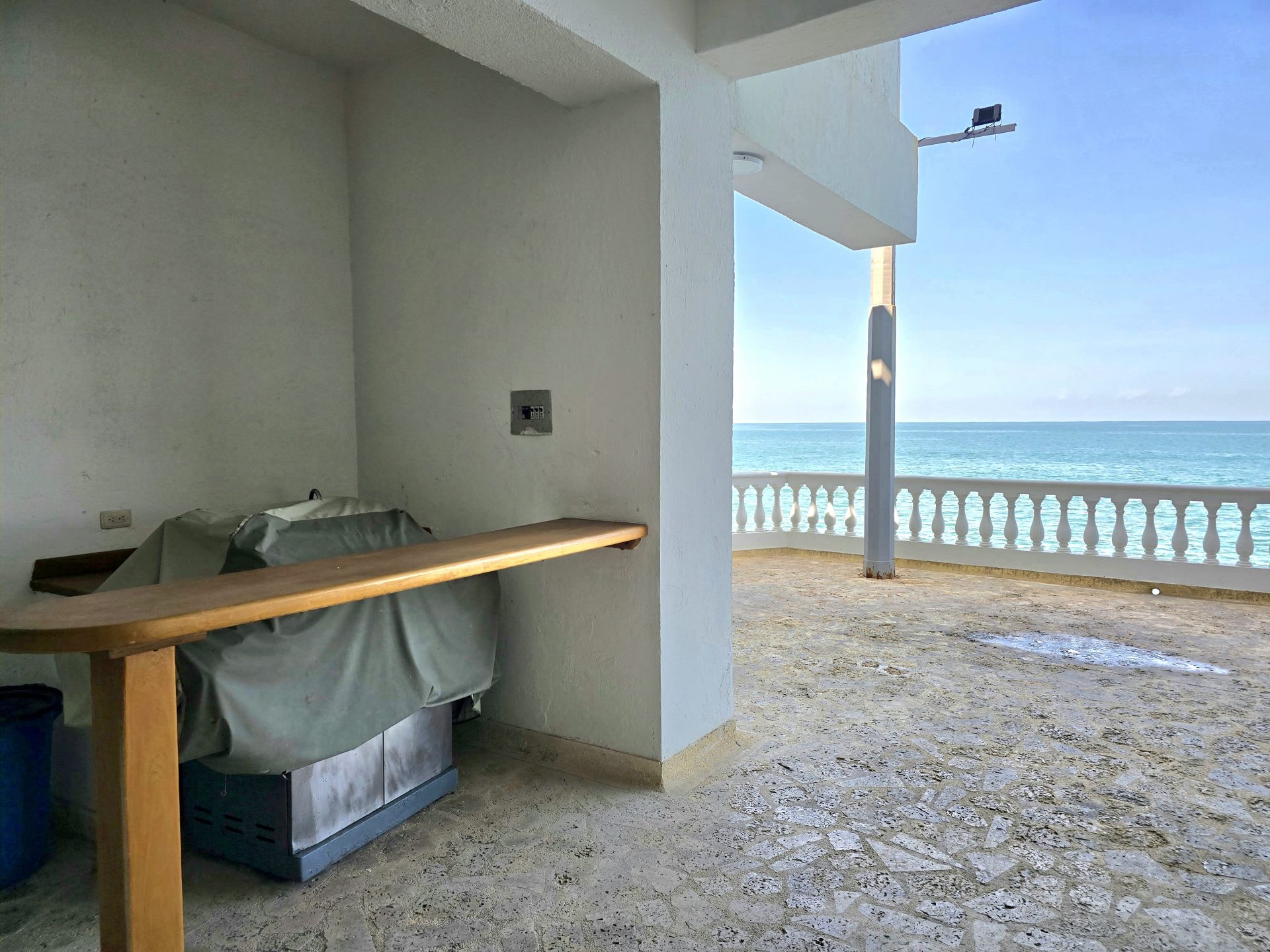 Hermoso Apartamento en Arriendo Amoblado Vista al Mar – Murujuy