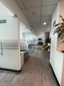 OFICINA AMOBLADA EN ARRIENDO – CHICÓ NORTE