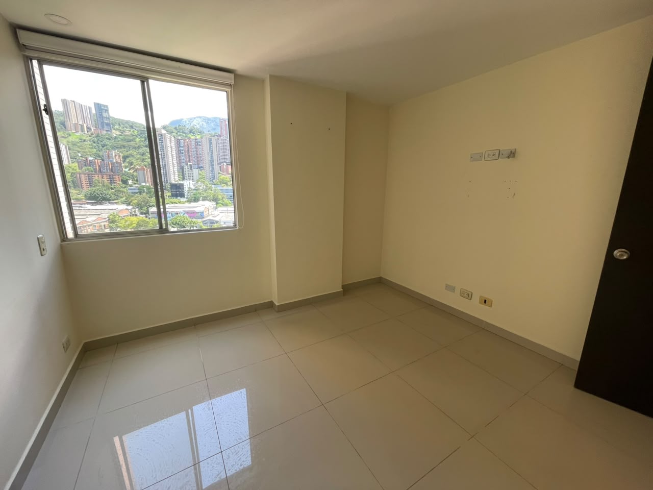 VIVE EN CIUDAD DEL RIO, APARTAMENTO EN ARRIENDO