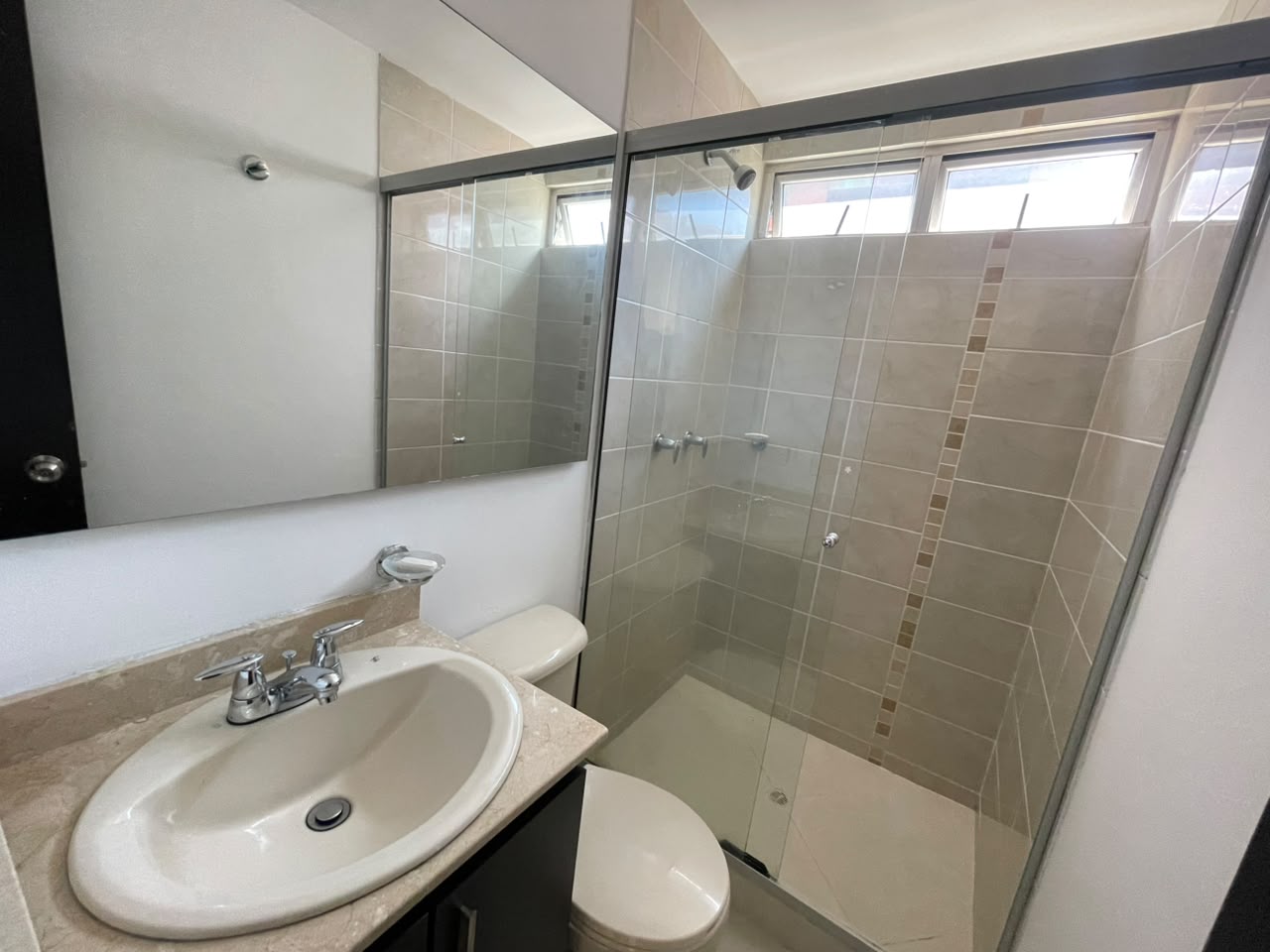 VIVE EN CIUDAD DEL RIO, APARTAMENTO EN ARRIENDO