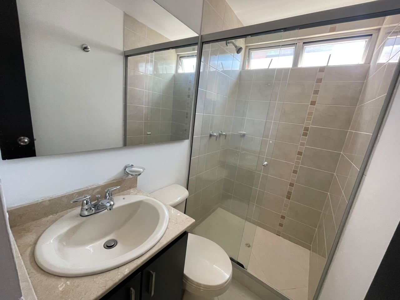 VIVE EN CIUDAD DEL RIO, APARTAMENTO EN ARRIENDO