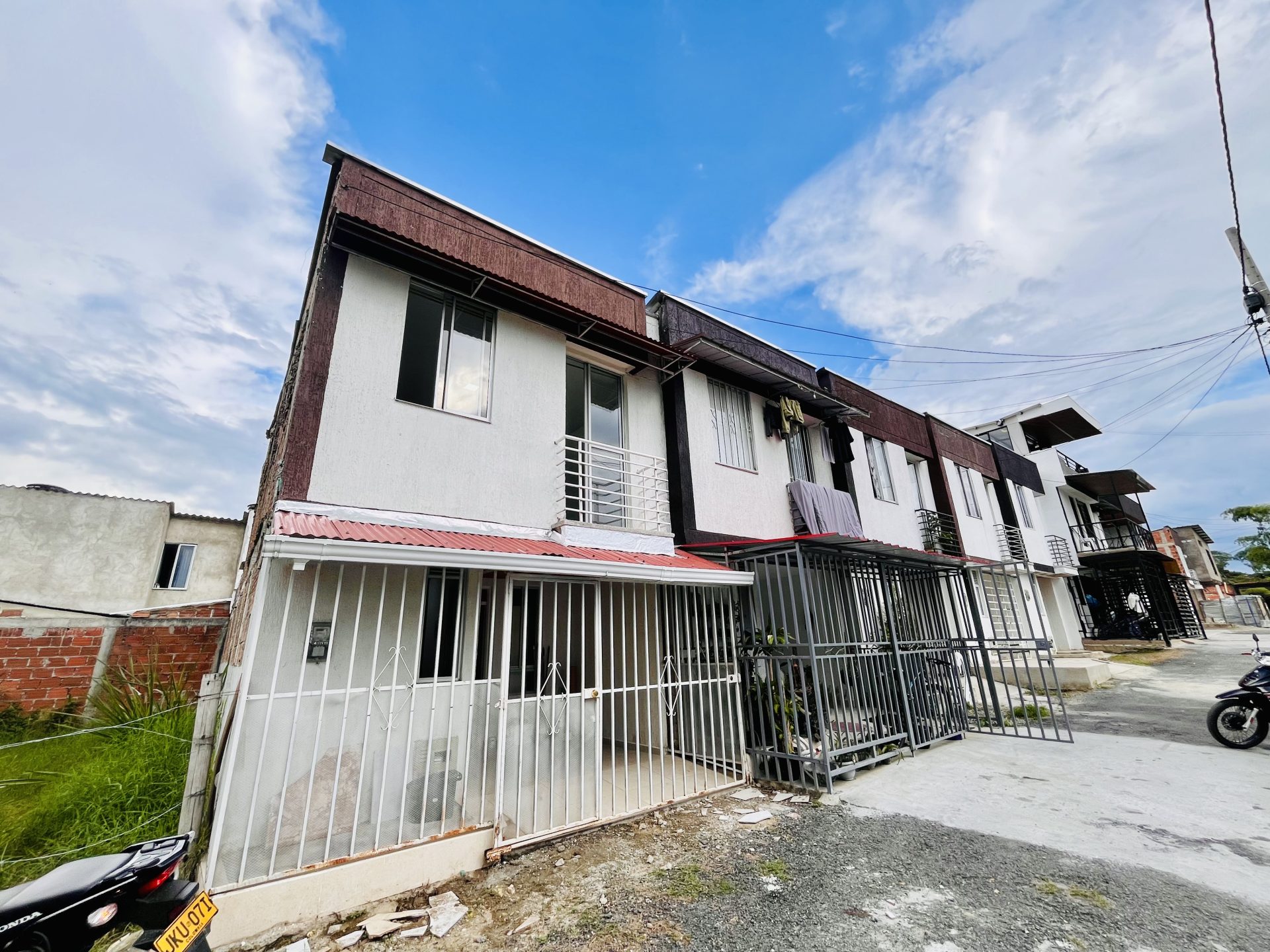 CASA EN ARRIENDO O VENTA CABO VERDE ANTAO RICAURTE CUNDINAMARCA