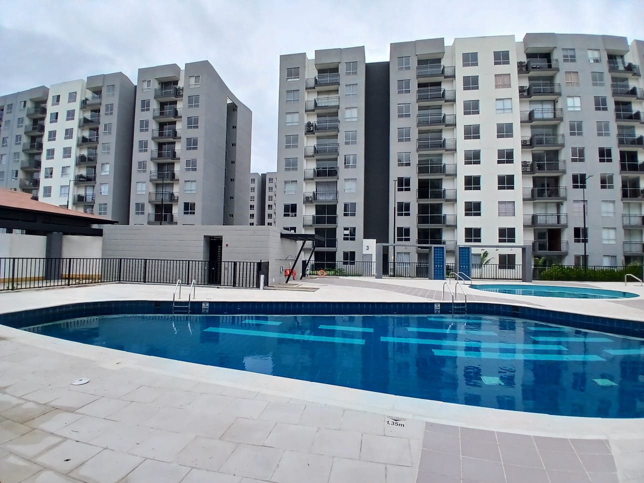 APARTAMENTO EN ARRIENDO EN CONJUNTO PALMA AZUL, RICAURTE