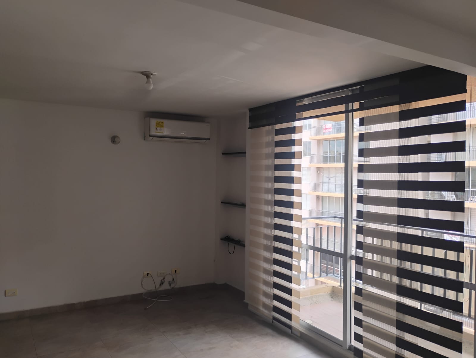 APARTAMENTO PARA ARRIENDO O VENTA LAS PALMAS ROSARIO RICAURTE