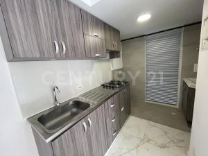 68048ce6bff0e.jpg