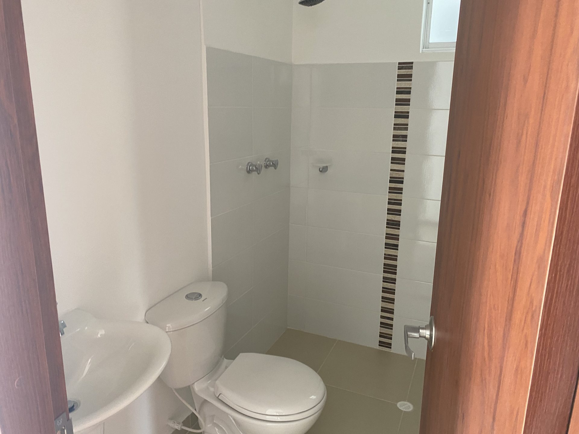 APARTAMENTO EN ARRIENDO VILLAMARIA CON ASCENSOR Y GARAJE
