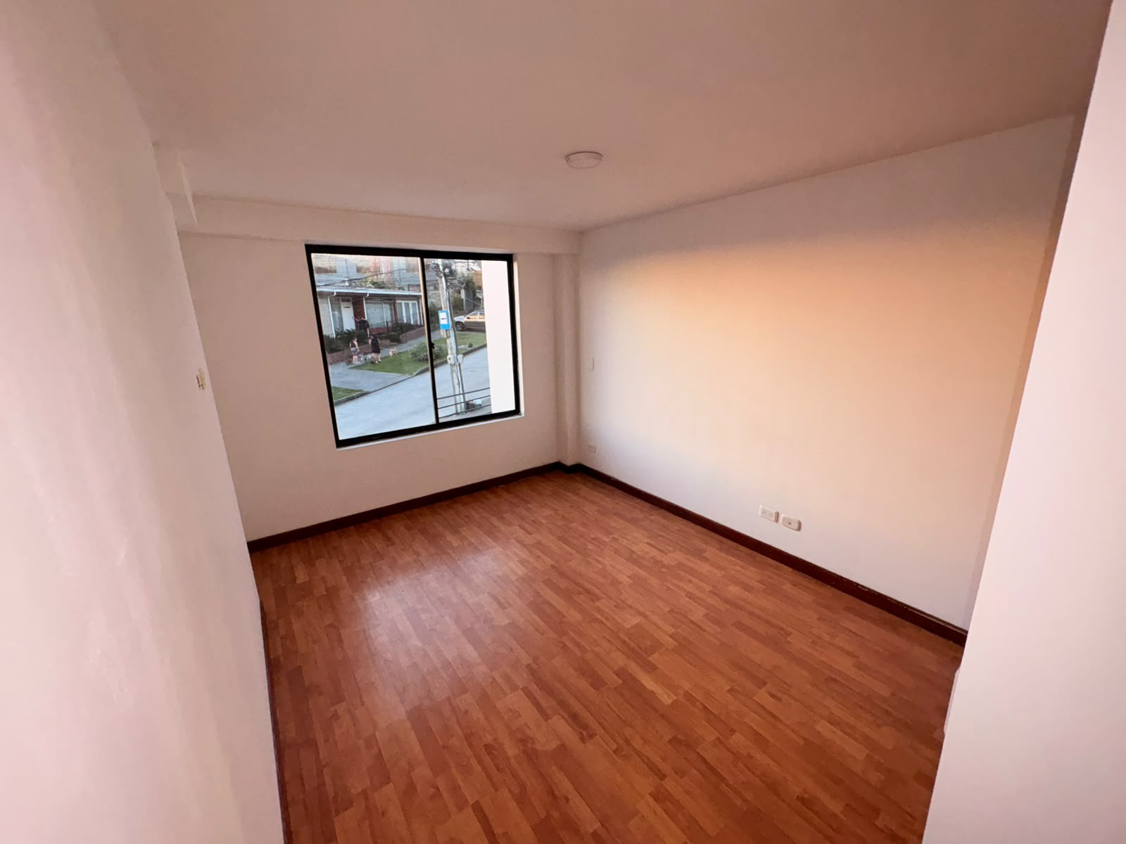 ARRIENDO CASA EN LA FRANCIA MANIZALES
