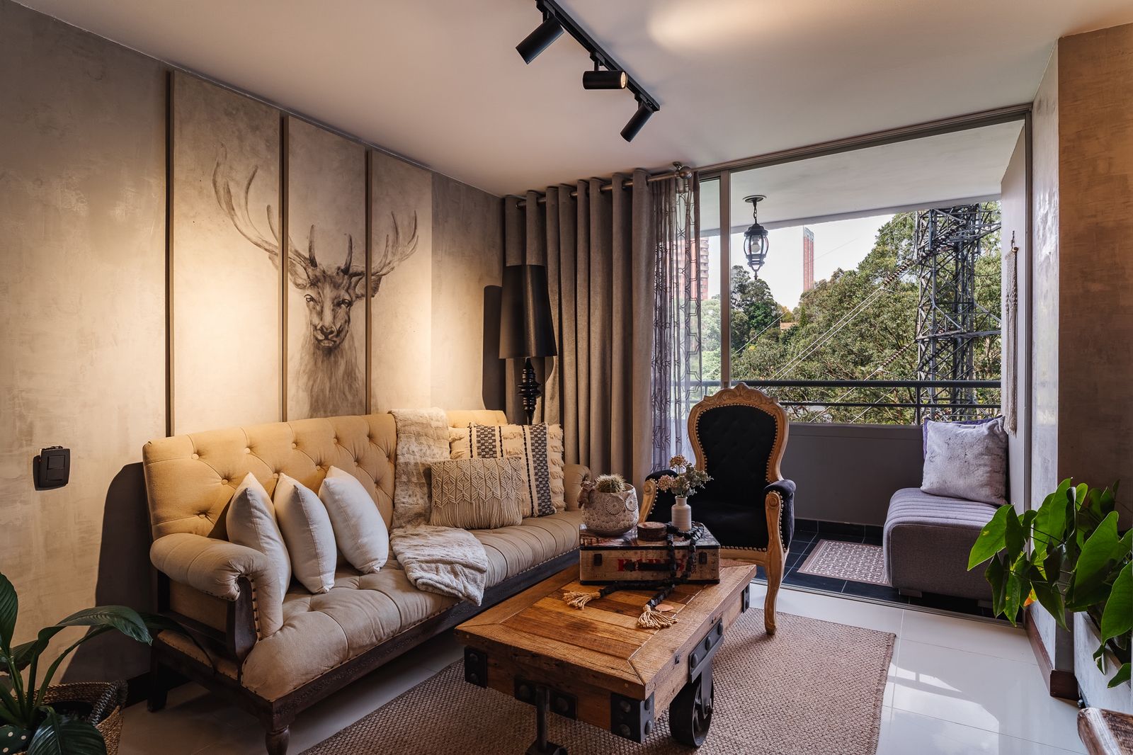 ARRIENDO APARTAMENTO AMOBLADO- POBLADO SECTOR LOMA DEL ÍNDIO