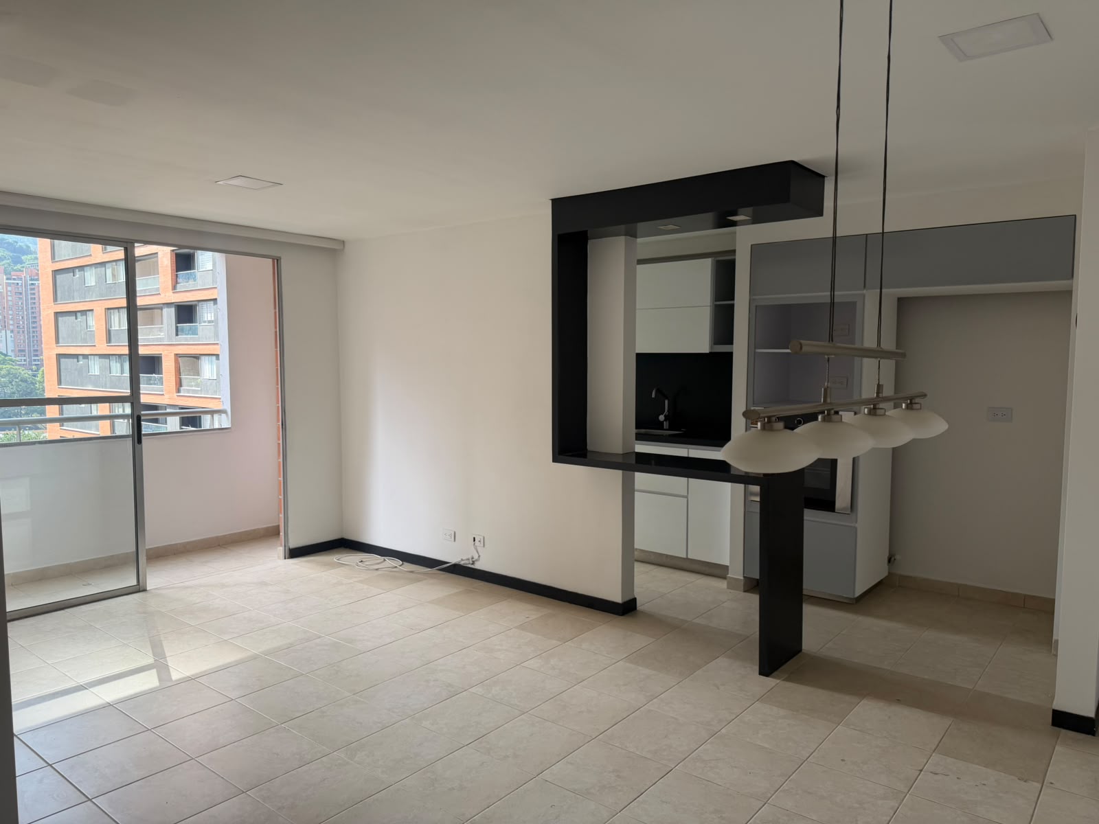 EN ARRIENDO APARTAMENTO EN EL POBLADO MEDELLÍN COLOMBIA