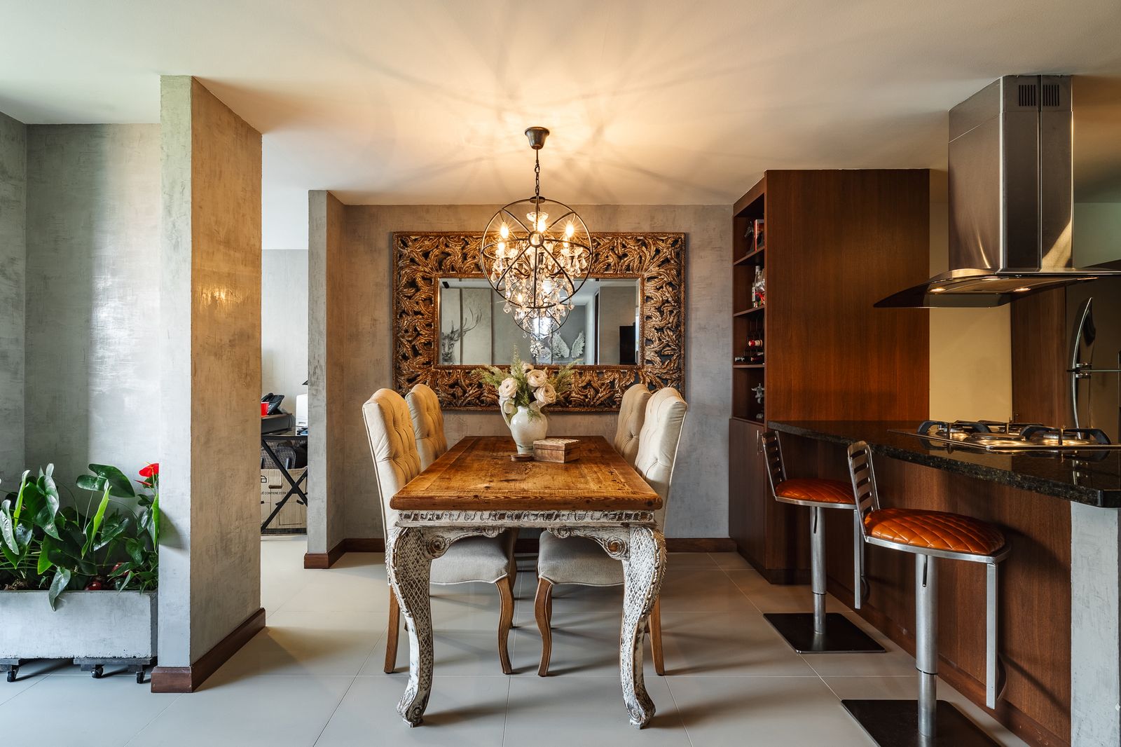 ARRIENDO APARTAMENTO AMOBLADO- POBLADO SECTOR LOMA DEL ÍNDIO