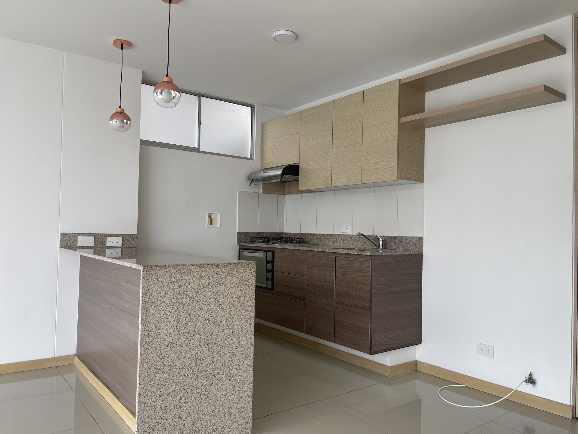 ARRIENDO APARTAMENTO SECTOR LOMA DEL INDIO EN EL POBLADO
