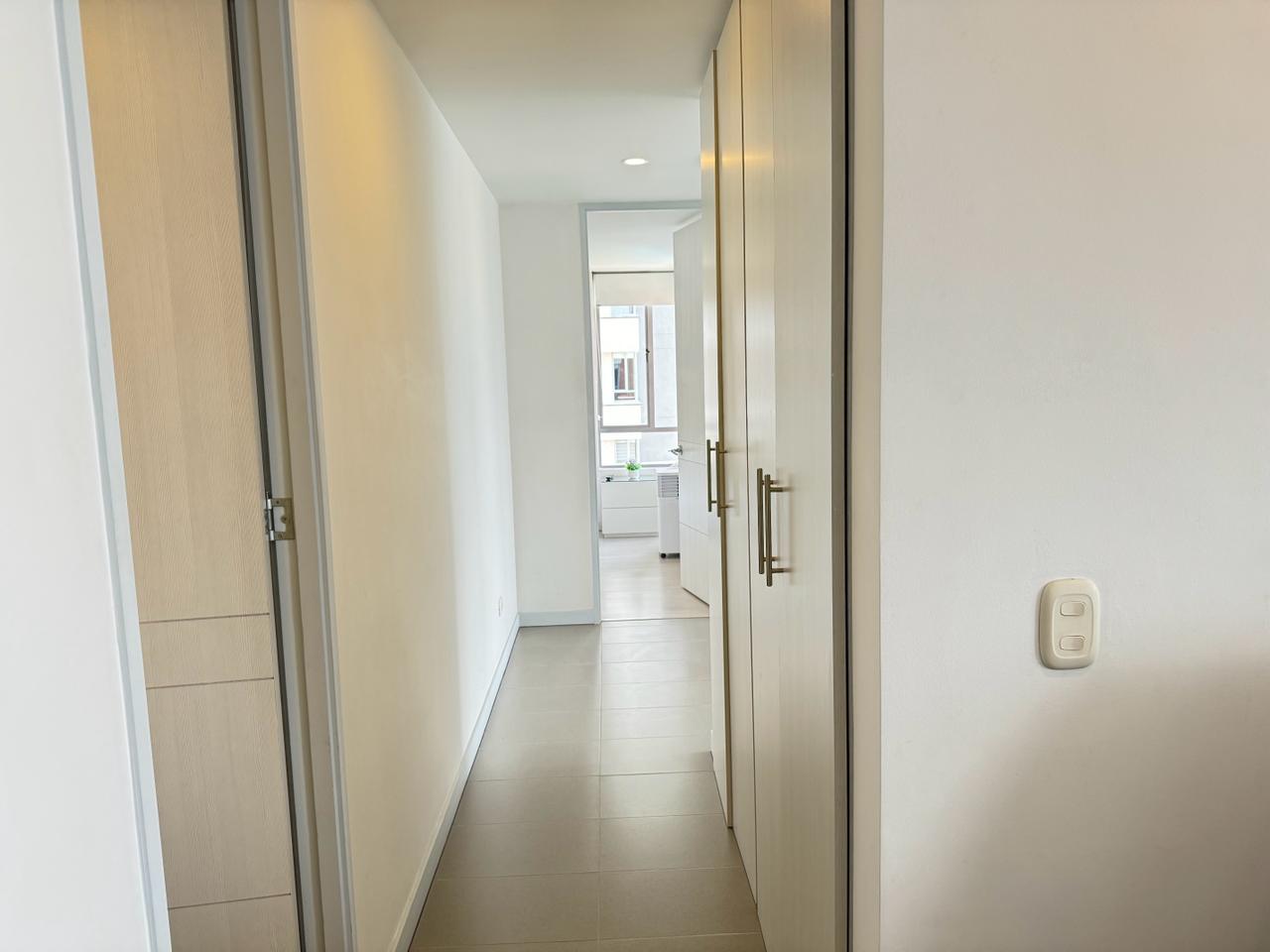 EN ARRIENDO APARTAMENTO AMOBLADO EN EL POBLADO MEDELLÍN COLOMBIA