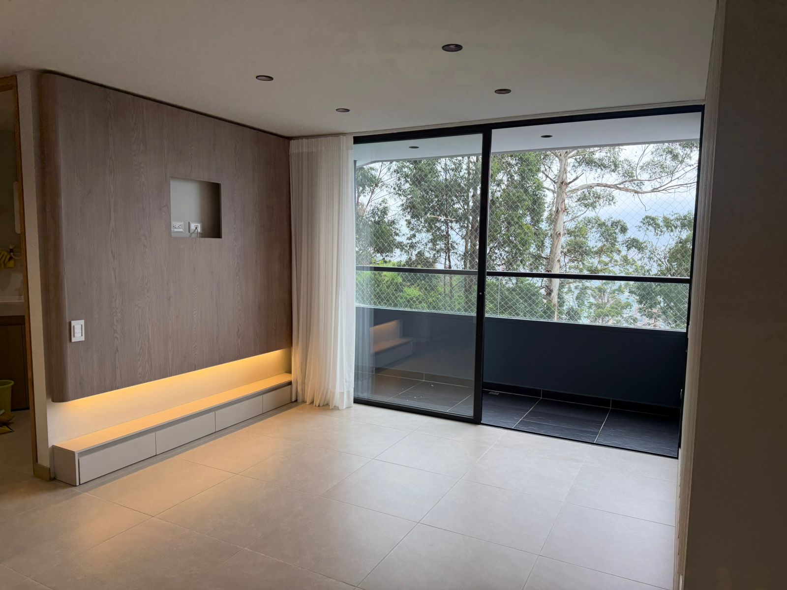 EN VENTA O ARRIENDO APARTAMENTO EN LAS PALMAS COUNTRY CLUB